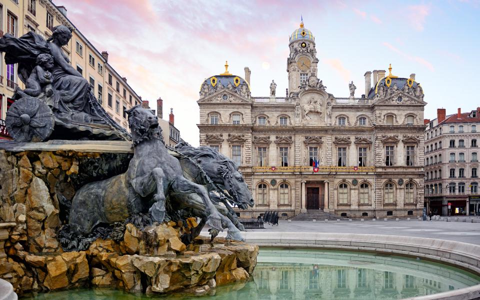 Balade vélo Lyon fontaine ANCV