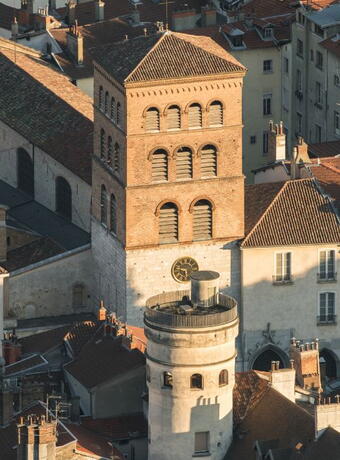 que visiter a grenoble cathedrale notre dame et eglise saint hugues