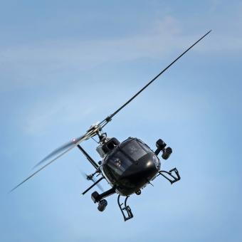 2_ Faire un tour en hélicoptère en Savoie - BALISE ALT _vacances insolites juillet helicoptere_